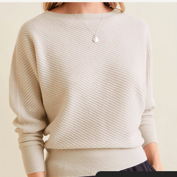 GARNET HILL SIZE MEDIUM ANGLED-RIB CASHMERE SWEATER - Picture 3 of 11